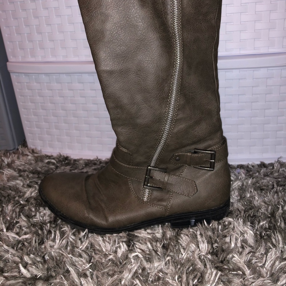 Grey calf high boots